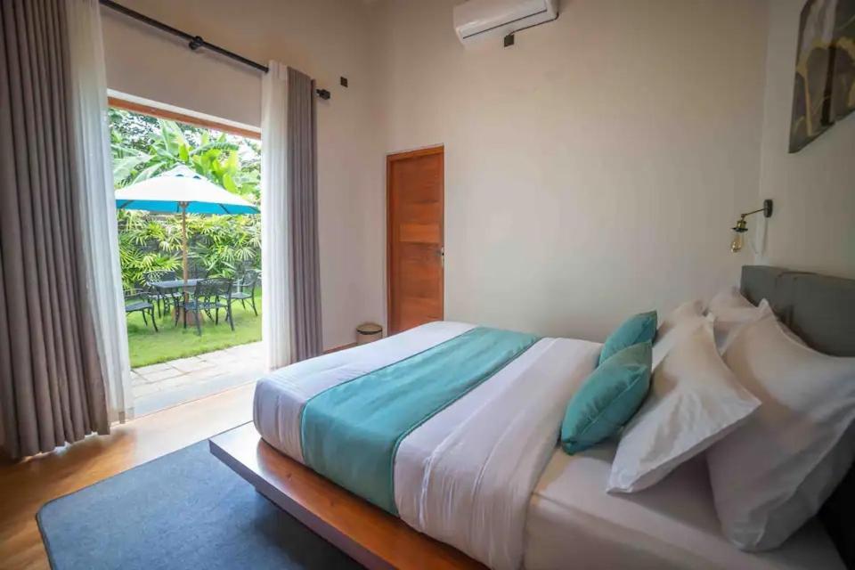 Moana La Vie - Polhena Otel Matara Dış mekan fotoğraf